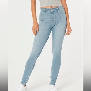 Hollister High-Rise Legging Jeans, Size 9R